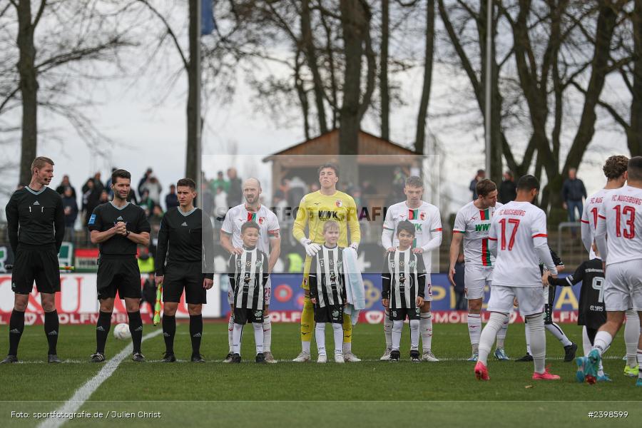 sport, action, Willy-Sachs-Stadion, Schweinfurt, Regionalliga Bayern, März 2024, Fussball, FCS, FCA, FC Augsburg II, BFV, 25. Spieltag, 16.03.2024, 1. FC Schweinfurt 1905 - Bild-ID: 2398599
