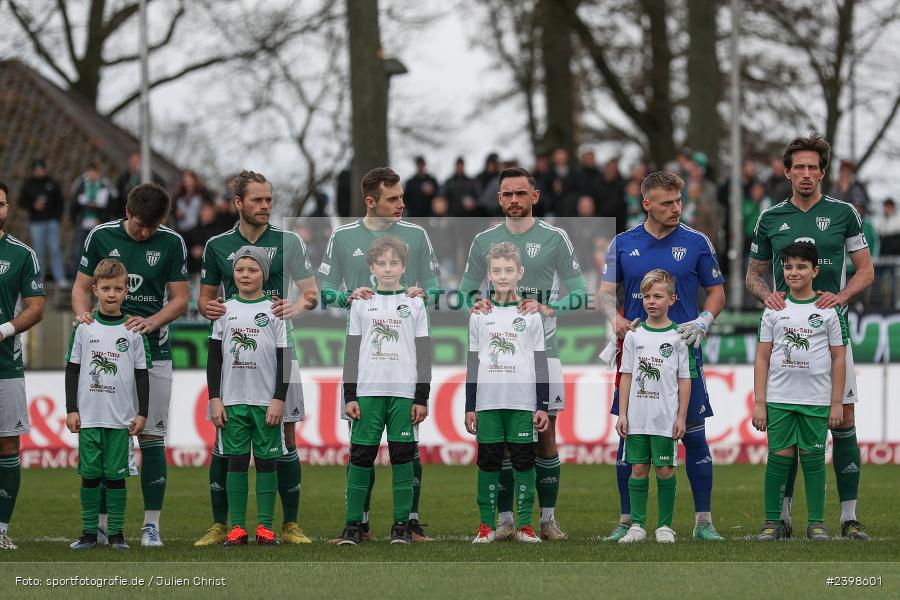 sport, action, Willy-Sachs-Stadion, Schweinfurt, Regionalliga Bayern, März 2024, Fussball, FCS, FCA, FC Augsburg II, BFV, 25. Spieltag, 16.03.2024, 1. FC Schweinfurt 1905 - Bild-ID: 2398601