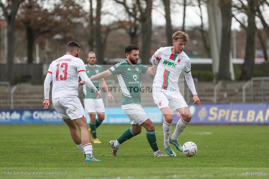 sport, action, Willy-Sachs-Stadion, Schweinfurt, Regionalliga Bayern, März 2024, Fussball, FCS, FCA, FC Augsburg II, BFV, 25. Spieltag, 16.03.2024, 1. FC Schweinfurt 1905 - Bild-ID: 2398629