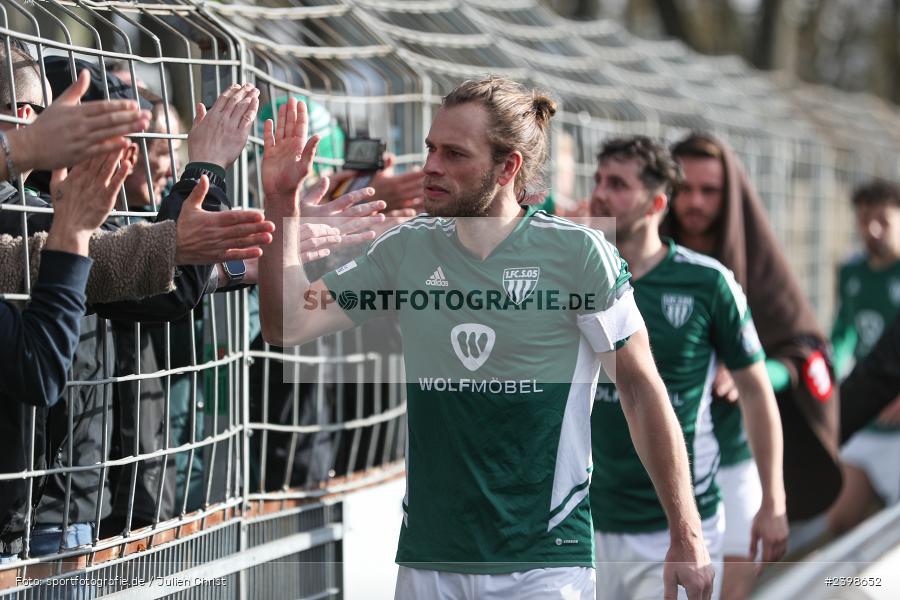 sport, action, Willy-Sachs-Stadion, Schweinfurt, Regionalliga Bayern, März 2024, Fussball, FCS, FCA, FC Augsburg II, BFV, 25. Spieltag, 16.03.2024, 1. FC Schweinfurt 1905 - Bild-ID: 2398652