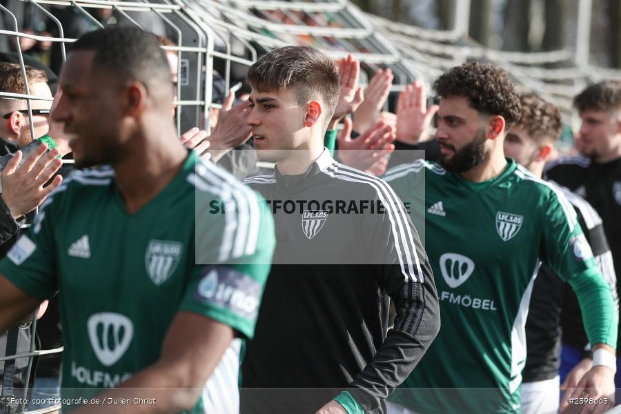 sport, action, Willy-Sachs-Stadion, Schweinfurt, Regionalliga Bayern, März 2024, Fussball, FCS, FCA, FC Augsburg II, BFV, 25. Spieltag, 16.03.2024, 1. FC Schweinfurt 1905 - Bild-ID: 2398663