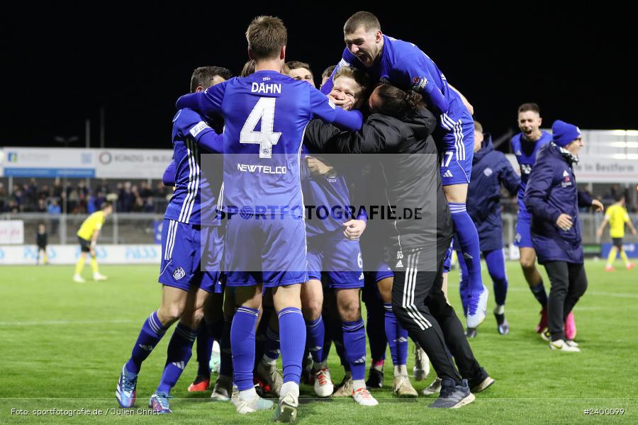 Team, Stadion am Schönbusch, Aschaffenburg, 25.03.2024, sport, action, BFV, Fussball, März 2024, 26. Spieltag, Regionalliga Bayern, BAY, SVA, SpVgg Bayreuth, SV Viktoria Aschaffenburg - Bild-ID: 2400099