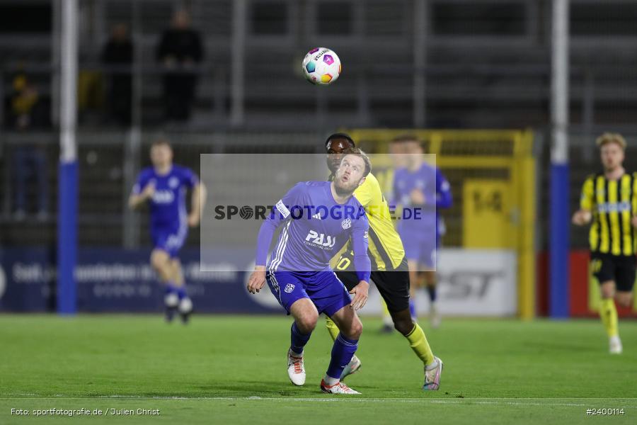Stadion am Schönbusch, Aschaffenburg, 25.03.2024, sport, action, BFV, Fussball, März 2024, 26. Spieltag, Regionalliga Bayern, BAY, SVA, SpVgg Bayreuth, SV Viktoria Aschaffenburg - Bild-ID: 2400114 Stadion am Schönbusch, Aschaffenburg, 25.03.2024, sport, action, BFV, Fussball, März 2024, 26. Spieltag, Regionalliga Bayern, BAY, SVA, SpVgg Bayreuth, SV Viktoria Aschaffenburg - Bild-ID: 2400114