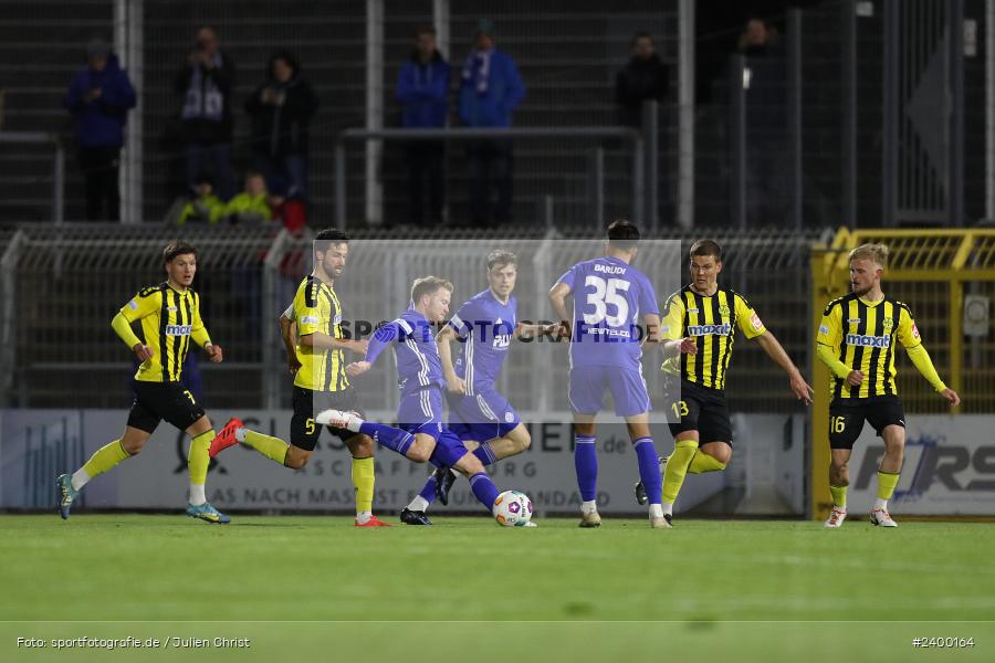 Stadion am Schönbusch, Aschaffenburg, 25.03.2024, sport, action, BFV, Fussball, März 2024, 26. Spieltag, Regionalliga Bayern, BAY, SVA, SpVgg Bayreuth, SV Viktoria Aschaffenburg - Bild-ID: 2400164 Stadion am Schönbusch, Aschaffenburg, 25.03.2024, sport, action, BFV, Fussball, März 2024, 26. Spieltag, Regionalliga Bayern, BAY, SVA, SpVgg Bayreuth, SV Viktoria Aschaffenburg - Bild-ID: 2400164