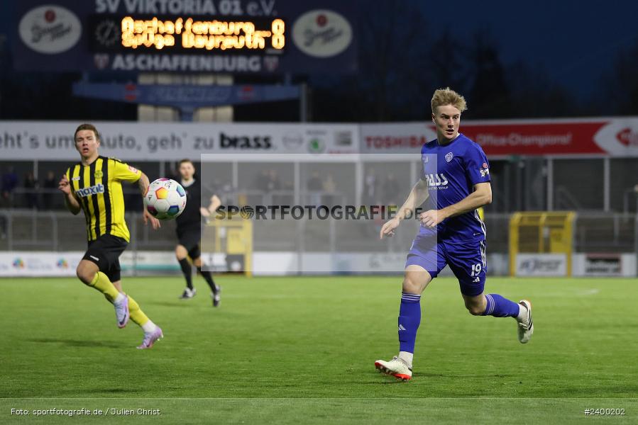 Stadion am Schönbusch, Aschaffenburg, 25.03.2024, sport, action, BFV, Fussball, März 2024, 26. Spieltag, Regionalliga Bayern, BAY, SVA, SpVgg Bayreuth, SV Viktoria Aschaffenburg - Bild-ID: 2400202 Stadion am Schönbusch, Aschaffenburg, 25.03.2024, sport, action, BFV, Fussball, März 2024, 26. Spieltag, Regionalliga Bayern, BAY, SVA, SpVgg Bayreuth, SV Viktoria Aschaffenburg - Bild-ID: 2400202