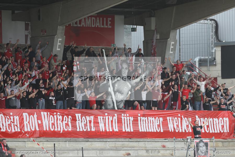 AKON Arena, Würzburg, 30.03.2024, sport, action, BFV, Fussball, März 2024, 27. Spieltag, Regionalliga Bayern, FCE, FWK, FC Eintracht Bamberg 2010, FC Würzburger Kickers - Bild-ID: 2400570