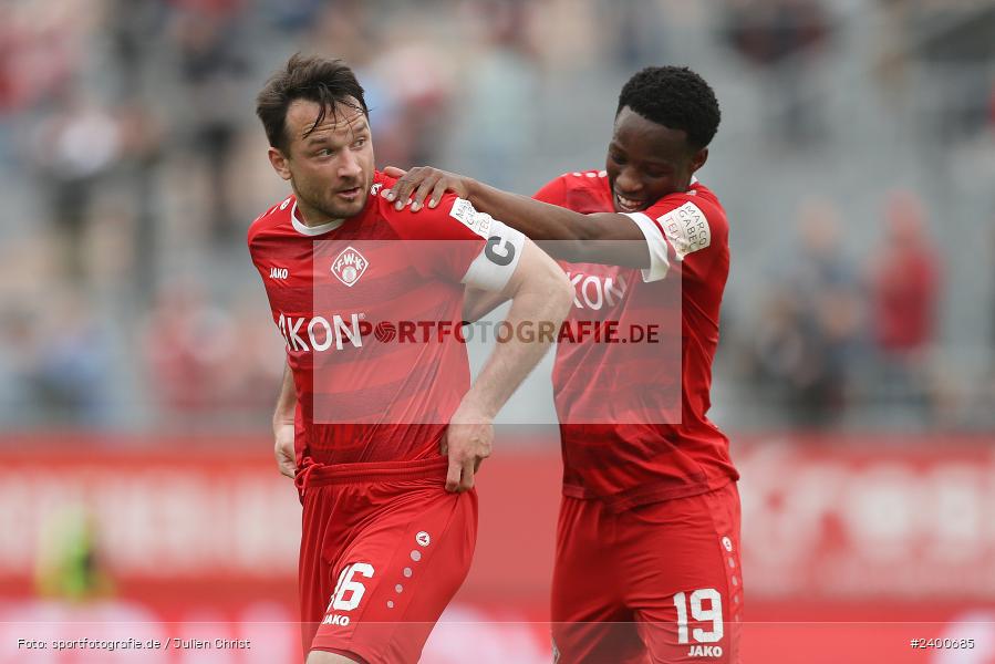 AKON Arena, Würzburg, 30.03.2024, sport, action, BFV, Fussball, März 2024, 27. Spieltag, Regionalliga Bayern, FCE, FWK, FC Eintracht Bamberg 2010, FC Würzburger Kickers - Bild-ID: 2400685