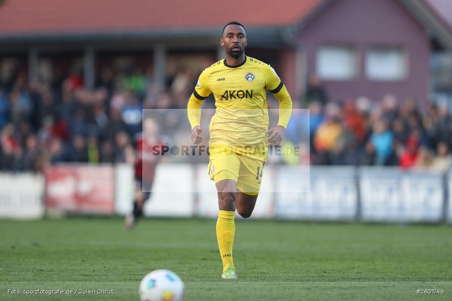 action, TSV Aubstadt, Sport, Regionalliga Bayern, Nachholspieltag, NGN Arena, Fussball, FWK, FC Würzburger Kickers, BFV, Aubstadt, April 2024, AUB, 02.04.2024 - Bild-ID: 2401746