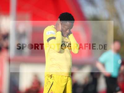 Fotos von TSV Aubstadt - FC Würzburger Kickers auf sportfotografie.de