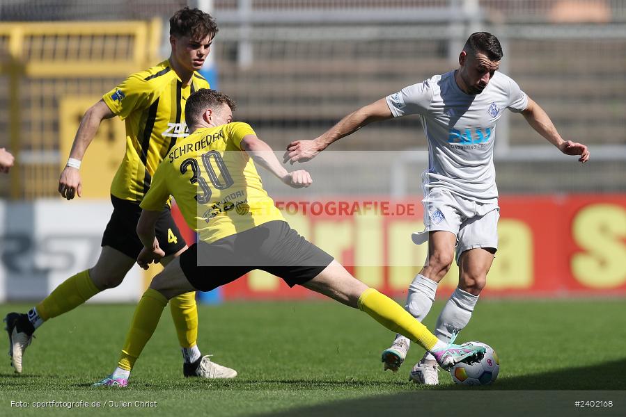 Stadion am Schönbusch, Aschaffenburg, 06.04.2024, sport, action, BFV, Fussball, April 2024, 28. Spieltag, Regionalliga Bayern, DJK, SVA, DJK Vilzing, SV Viktoria Aschaffenburg - Bild-ID: 2402168