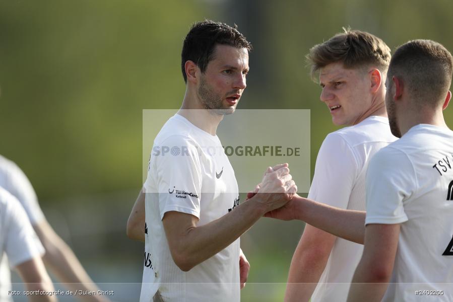 Sportgelände, Karlburg, 06.04.2024, sport, action, BFV, Fussball, April 2024, 28. Spieltag, Landesliga Nordwest, VAB, TSV, SV Vatan Spor Aschaffenburg, TSV Karlburg - Bild-ID: 2402205