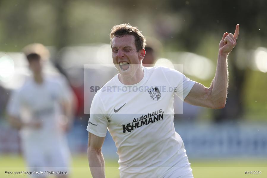 Sportgelände, Karlburg, 06.04.2024, sport, action, BFV, Fussball, April 2024, 28. Spieltag, Landesliga Nordwest, VAB, TSV, SV Vatan Spor Aschaffenburg, TSV Karlburg - Bild-ID: 2402254