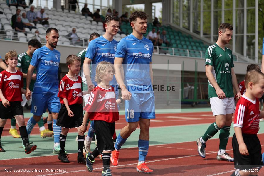 Sachs-Stadion, Schweinfurt, 13.04.2024, sport, action, BFV, Fussball, April 2024, 29. Spieltag, Regionalliga Bayern, FVI, FCS, FV Illertissen, 1. FC Schweinfurt 1905 - Bild-ID: 2402873