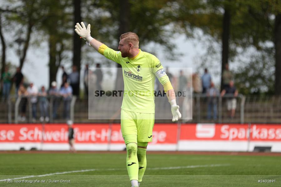 Sachs-Stadion, Schweinfurt, 13.04.2024, sport, action, BFV, Fussball, April 2024, 29. Spieltag, Regionalliga Bayern, FVI, FCS, FV Illertissen, 1. FC Schweinfurt 1905 - Bild-ID: 2402891