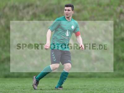 Fotos von TSV Duttenbrunn - FC Thüngen auf sportfotografie.de