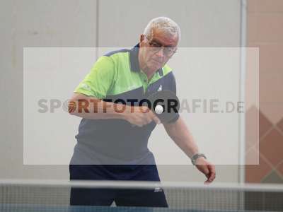 Fotos von SV Hausen-Rohrbach - RV Viktoria Wombach III auf sportfotografie.de