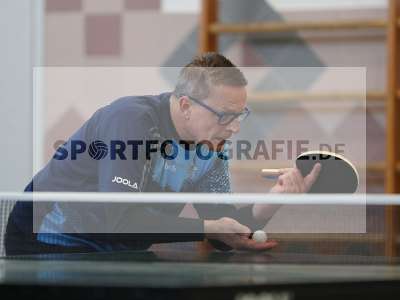 Fotos von SV Hausen-Rohrbach - RV Viktoria Wombach III auf sportfotografie.de