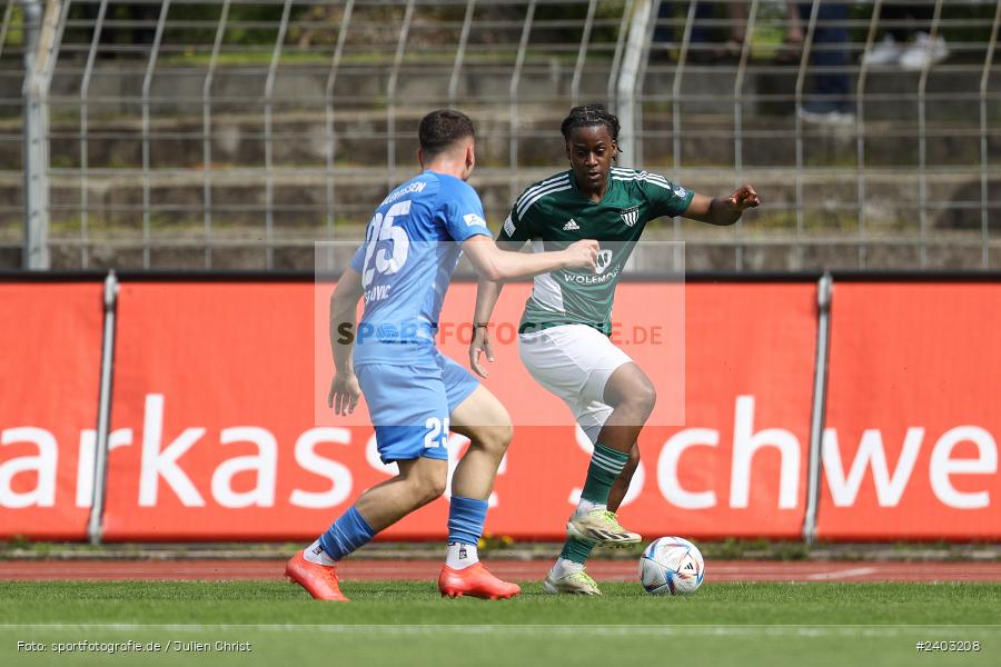 action, Sport, Schweinfurt, Sachs-Stadion, Regionalliga Bayern, Fussball, FVI, FV Illertissen, FCS, BFV, April 2024, 29. Spieltag, 13.04.2024, 1. FC Schweinfurt 1905 - Bild-ID: 2403208