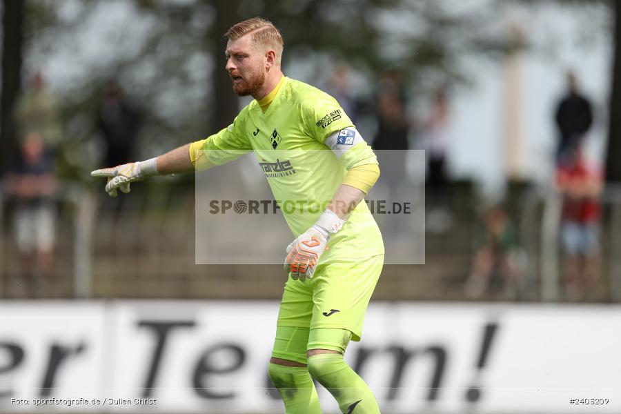 action, Sport, Schweinfurt, Sachs-Stadion, Regionalliga Bayern, Fussball, FVI, FV Illertissen, FCS, BFV, April 2024, 29. Spieltag, 13.04.2024, 1. FC Schweinfurt 1905 - Bild-ID: 2403209