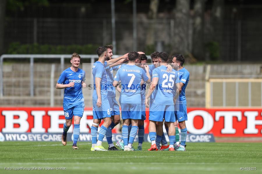 action, Sport, Schweinfurt, Sachs-Stadion, Regionalliga Bayern, Fussball, FVI, FV Illertissen, FCS, BFV, April 2024, 29. Spieltag, 13.04.2024, 1. FC Schweinfurt 1905 - Bild-ID: 2403225