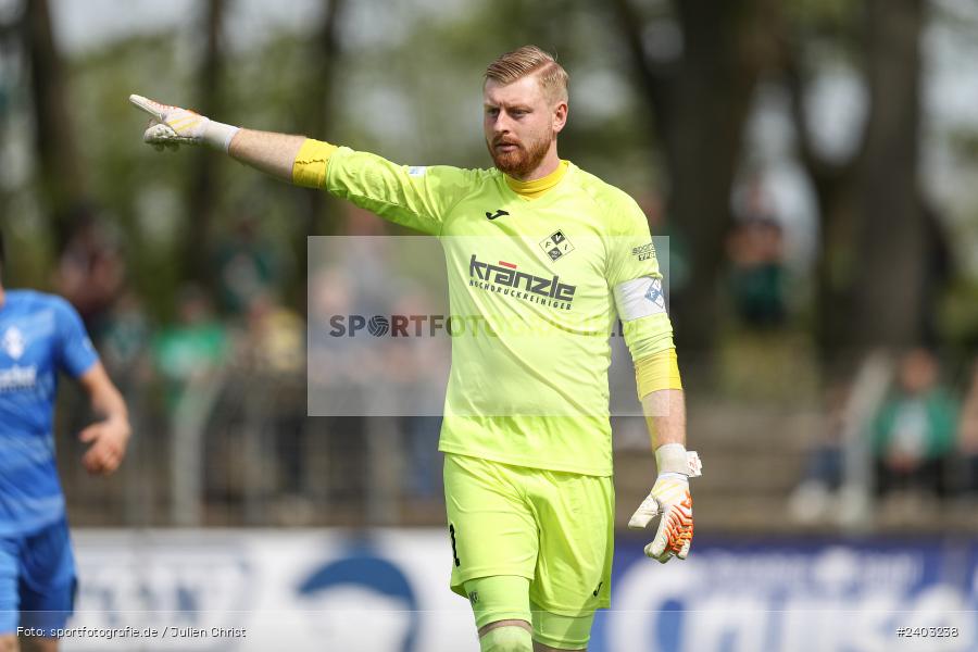 action, Sport, Schweinfurt, Sachs-Stadion, Regionalliga Bayern, Fussball, FVI, FV Illertissen, FCS, BFV, April 2024, 29. Spieltag, 13.04.2024, 1. FC Schweinfurt 1905 - Bild-ID: 2403238