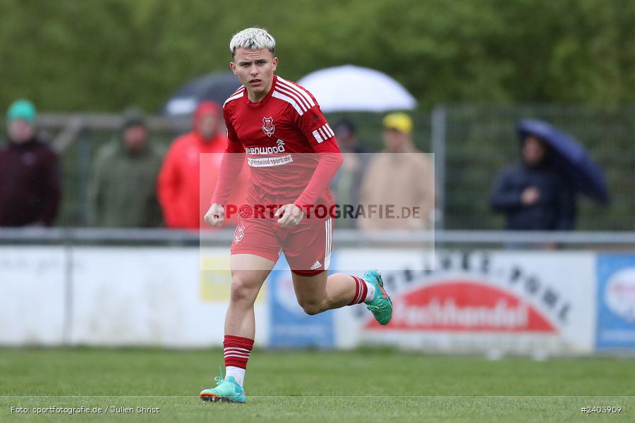 Sportgelände, Lohr, 17.04.2024, sport, action, BFV, Fussball, April 2024, 28. Spieltag, Bezirksliga Unterfranken West, SpVgg Hösbach-Bahnhof, TSV Lohr - Bild-ID: 2403909
