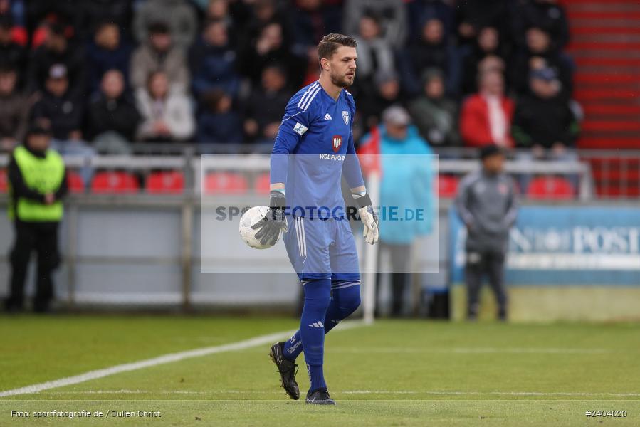 AKON Arena, Würzburg, 20.04.2024, sport, action, BFV, Fussball, April 2024, 30. Spieltag, Regionalliga Bayern, 1. FC Schweinfurt 1905, FC Würzburger Kickers - Bild-ID: 2404020