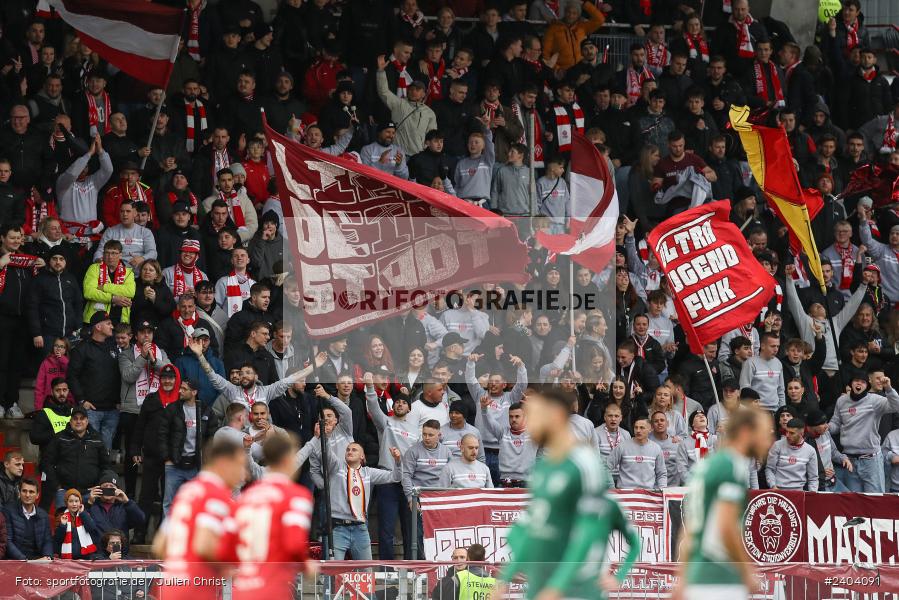 AKON Arena, Würzburg, 20.04.2024, sport, action, BFV, Fussball, April 2024, 30. Spieltag, Regionalliga Bayern, 1. FC Schweinfurt 1905, FC Würzburger Kickers - Bild-ID: 2404091