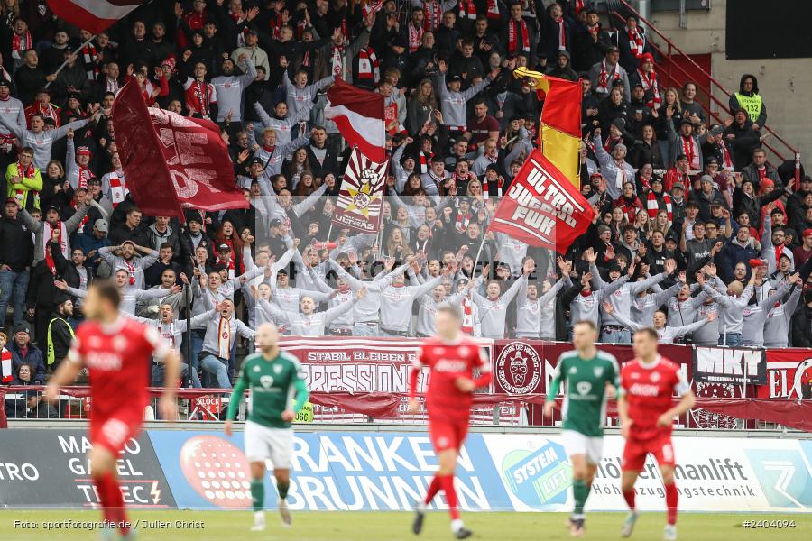 AKON Arena, Würzburg, 20.04.2024, sport, action, BFV, Fussball, April 2024, 30. Spieltag, Regionalliga Bayern, 1. FC Schweinfurt 1905, FC Würzburger Kickers - Bild-ID: 2404094