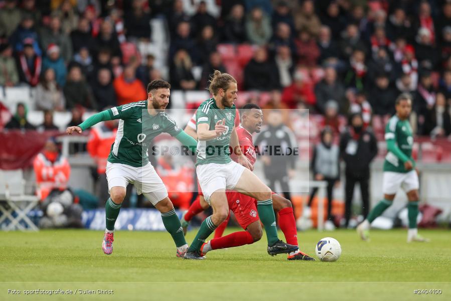 AKON Arena, Würzburg, 20.04.2024, sport, action, BFV, Fussball, April 2024, 30. Spieltag, Regionalliga Bayern, 1. FC Schweinfurt 1905, FC Würzburger Kickers - Bild-ID: 2404100