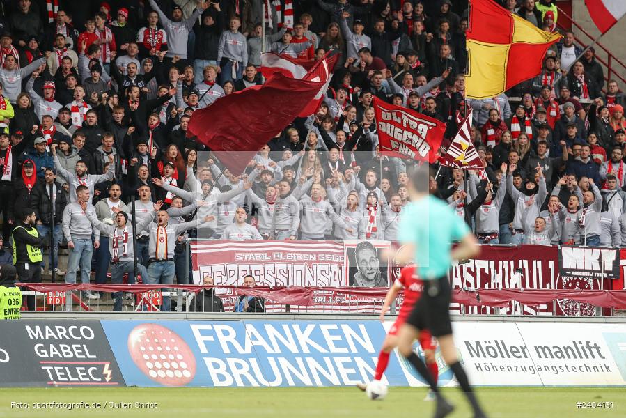 AKON Arena, Würzburg, 20.04.2024, sport, action, BFV, Fussball, April 2024, 30. Spieltag, Regionalliga Bayern, 1. FC Schweinfurt 1905, FC Würzburger Kickers - Bild-ID: 2404131
