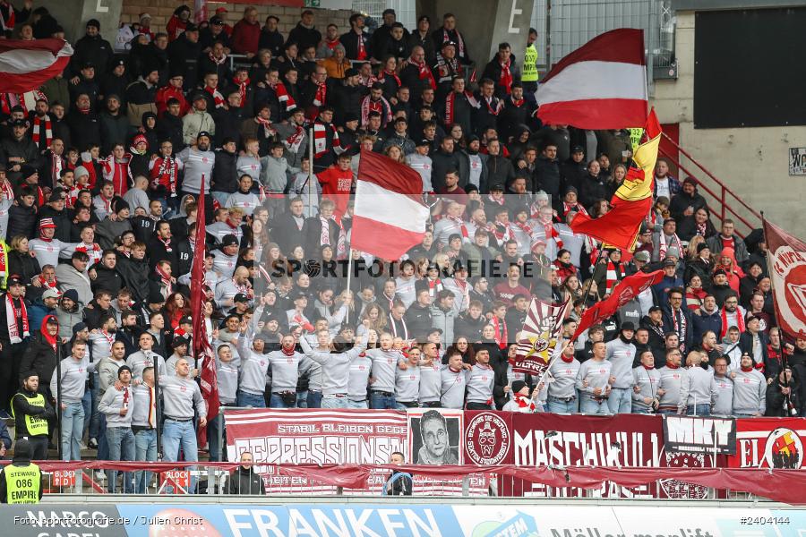 AKON Arena, Würzburg, 20.04.2024, sport, action, BFV, Fussball, April 2024, 30. Spieltag, Regionalliga Bayern, 1. FC Schweinfurt 1905, FC Würzburger Kickers - Bild-ID: 2404144