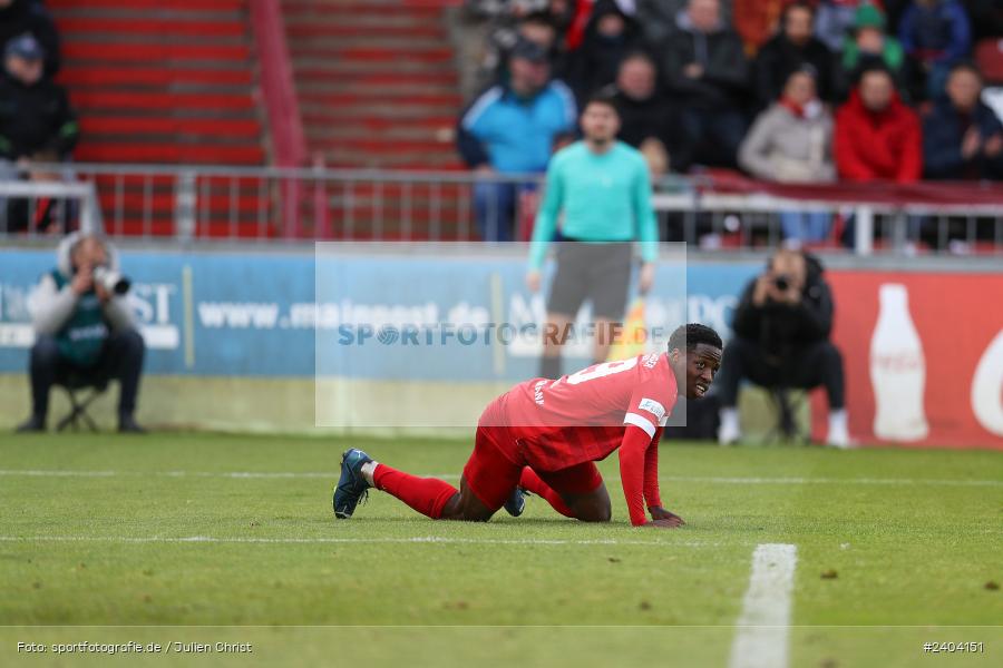 AKON Arena, Würzburg, 20.04.2024, sport, action, BFV, Fussball, April 2024, 30. Spieltag, Regionalliga Bayern, 1. FC Schweinfurt 1905, FC Würzburger Kickers - Bild-ID: 2404151