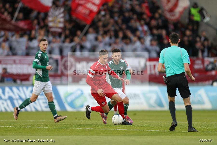 AKON Arena, Würzburg, 20.04.2024, sport, action, BFV, Fussball, April 2024, 30. Spieltag, Regionalliga Bayern, 1. FC Schweinfurt 1905, FC Würzburger Kickers - Bild-ID: 2404161