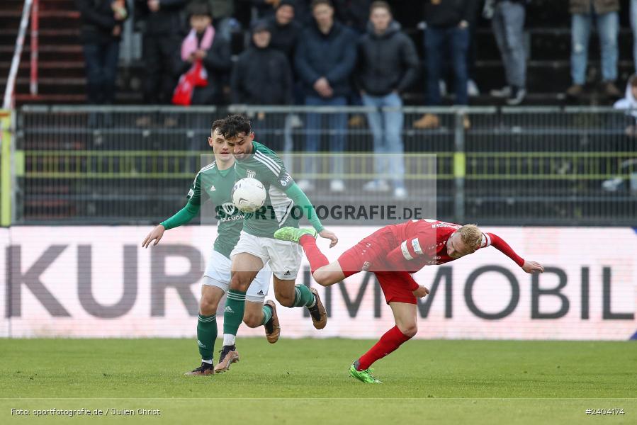 AKON Arena, Würzburg, 20.04.2024, sport, action, BFV, Fussball, April 2024, 30. Spieltag, Regionalliga Bayern, 1. FC Schweinfurt 1905, FC Würzburger Kickers - Bild-ID: 2404174