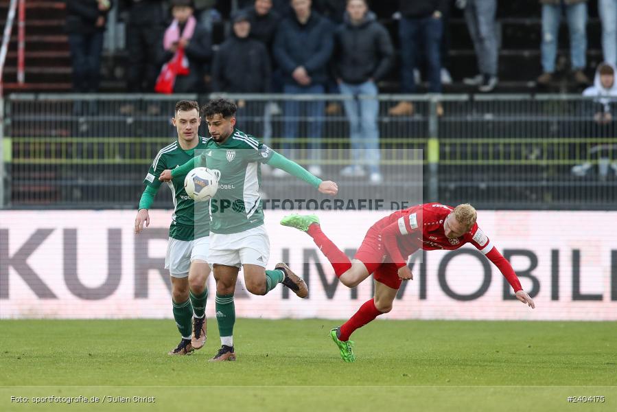 AKON Arena, Würzburg, 20.04.2024, sport, action, BFV, Fussball, April 2024, 30. Spieltag, Regionalliga Bayern, 1. FC Schweinfurt 1905, FC Würzburger Kickers - Bild-ID: 2404175