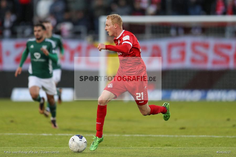 AKON Arena, Würzburg, 20.04.2024, sport, action, BFV, Fussball, April 2024, 30. Spieltag, Regionalliga Bayern, 1. FC Schweinfurt 1905, FC Würzburger Kickers - Bild-ID: 2404227 AKON Arena, Würzburg, 20.04.2024, sport, action, BFV, Fussball, April 2024, 30. Spieltag, Regionalliga Bayern, 1. FC Schweinfurt 1905, FC Würzburger Kickers - Bild-ID: 2404227