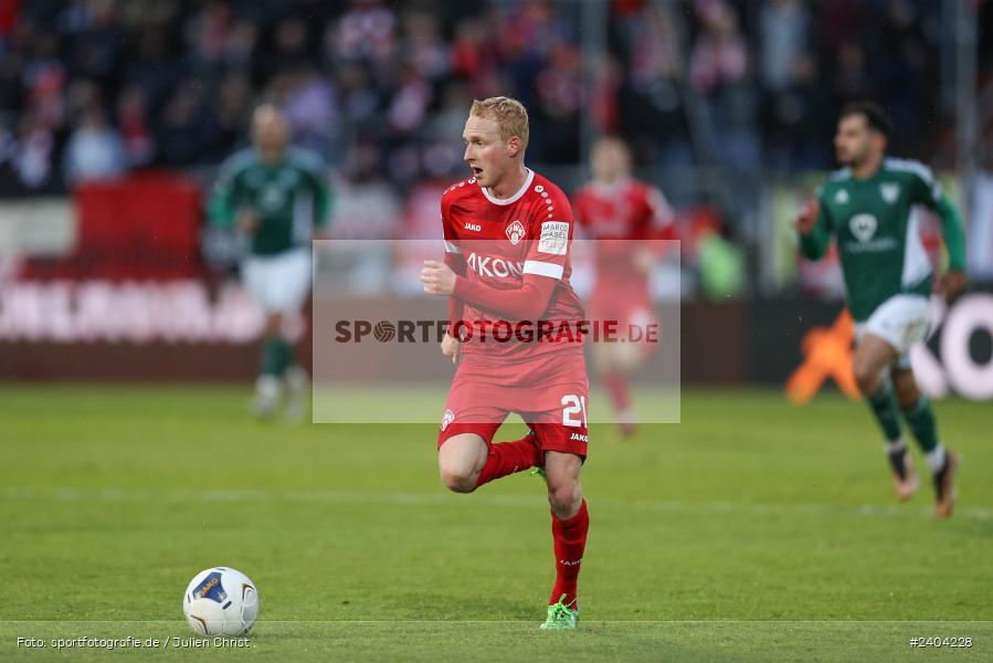 AKON Arena, Würzburg, 20.04.2024, sport, action, BFV, Fussball, April 2024, 30. Spieltag, Regionalliga Bayern, 1. FC Schweinfurt 1905, FC Würzburger Kickers - Bild-ID: 2404228 AKON Arena, Würzburg, 20.04.2024, sport, action, BFV, Fussball, April 2024, 30. Spieltag, Regionalliga Bayern, 1. FC Schweinfurt 1905, FC Würzburger Kickers - Bild-ID: 2404228