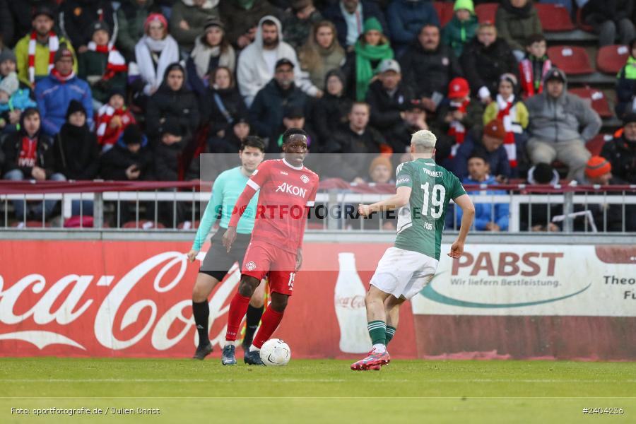 AKON Arena, Würzburg, 20.04.2024, sport, action, BFV, Fussball, April 2024, 30. Spieltag, Regionalliga Bayern, 1. FC Schweinfurt 1905, FC Würzburger Kickers - Bild-ID: 2404236