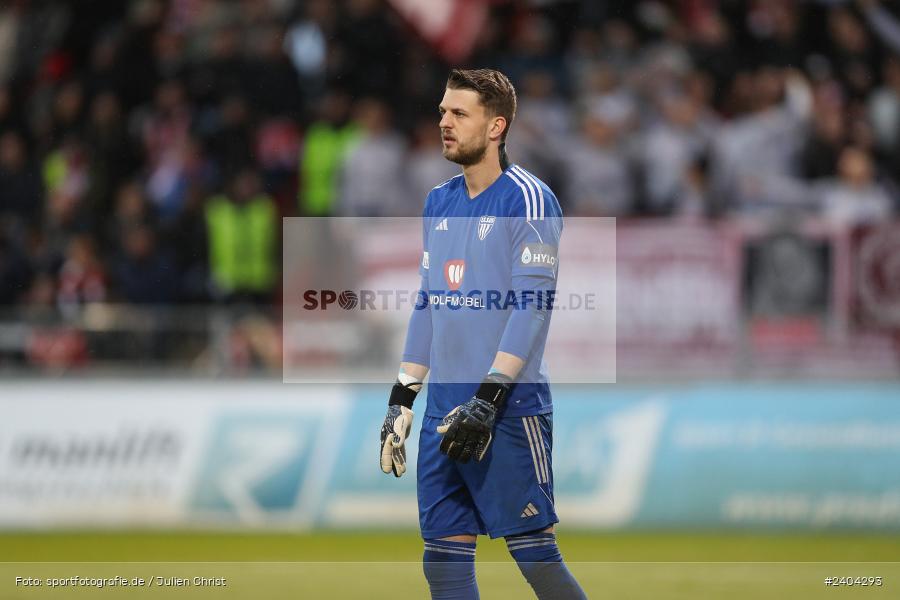 AKON Arena, Würzburg, 20.04.2024, sport, action, BFV, Fussball, April 2024, 30. Spieltag, Regionalliga Bayern, 1. FC Schweinfurt 1905, FC Würzburger Kickers - Bild-ID: 2404293