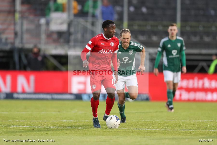 AKON Arena, Würzburg, 20.04.2024, sport, action, BFV, Fussball, April 2024, 30. Spieltag, Regionalliga Bayern, 1. FC Schweinfurt 1905, FC Würzburger Kickers - Bild-ID: 2404299