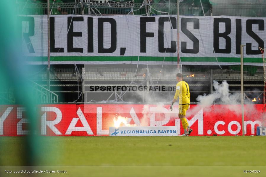 AKON Arena, Würzburg, 20.04.2024, sport, action, BFV, Fussball, April 2024, 30. Spieltag, Regionalliga Bayern, 1. FC Schweinfurt 1905, FC Würzburger Kickers - Bild-ID: 2404309