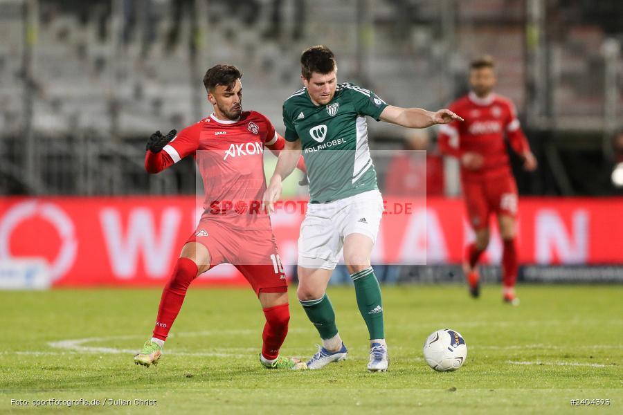 AKON Arena, Würzburg, 20.04.2024, sport, action, BFV, Fussball, April 2024, 30. Spieltag, Regionalliga Bayern, 1. FC Schweinfurt 1905, FC Würzburger Kickers - Bild-ID: 2404393
