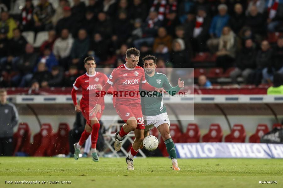 AKON Arena, Würzburg, 20.04.2024, sport, action, BFV, Fussball, April 2024, 30. Spieltag, Regionalliga Bayern, 1. FC Schweinfurt 1905, FC Würzburger Kickers - Bild-ID: 2404395