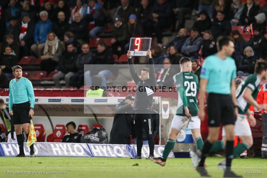 AKON Arena, Würzburg, 20.04.2024, sport, action, BFV, Fussball, April 2024, 30. Spieltag, Regionalliga Bayern, 1. FC Schweinfurt 1905, FC Würzburger Kickers - Bild-ID: 2404404