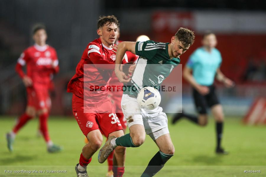 AKON Arena, Würzburg, 20.04.2024, sport, action, BFV, Fussball, April 2024, 30. Spieltag, Regionalliga Bayern, 1. FC Schweinfurt 1905, FC Würzburger Kickers - Bild-ID: 2404418