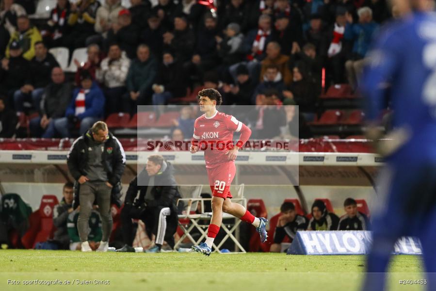 AKON Arena, Würzburg, 20.04.2024, sport, action, BFV, Fussball, April 2024, 30. Spieltag, Regionalliga Bayern, 1. FC Schweinfurt 1905, FC Würzburger Kickers - Bild-ID: 2404433