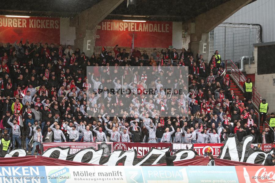 AKON Arena, Würzburg, 20.04.2024, sport, action, BFV, Fussball, April 2024, 30. Spieltag, Regionalliga Bayern, 1. FC Schweinfurt 1905, FC Würzburger Kickers - Bild-ID: 2404469