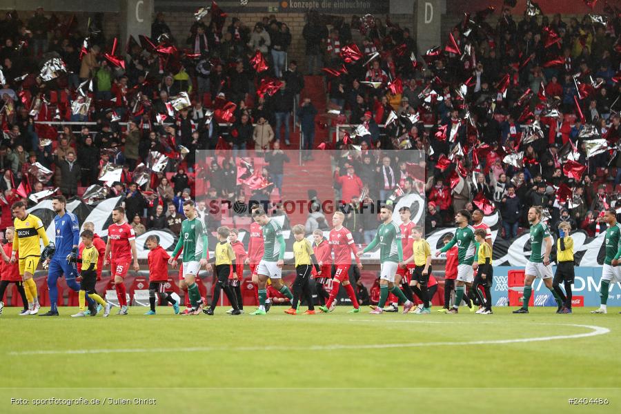 AKON Arena, Würzburg, 20.04.2024, sport, action, BFV, Fussball, April 2024, 30. Spieltag, Regionalliga Bayern, 1. FC Schweinfurt 1905, FC Würzburger Kickers - Bild-ID: 2404486