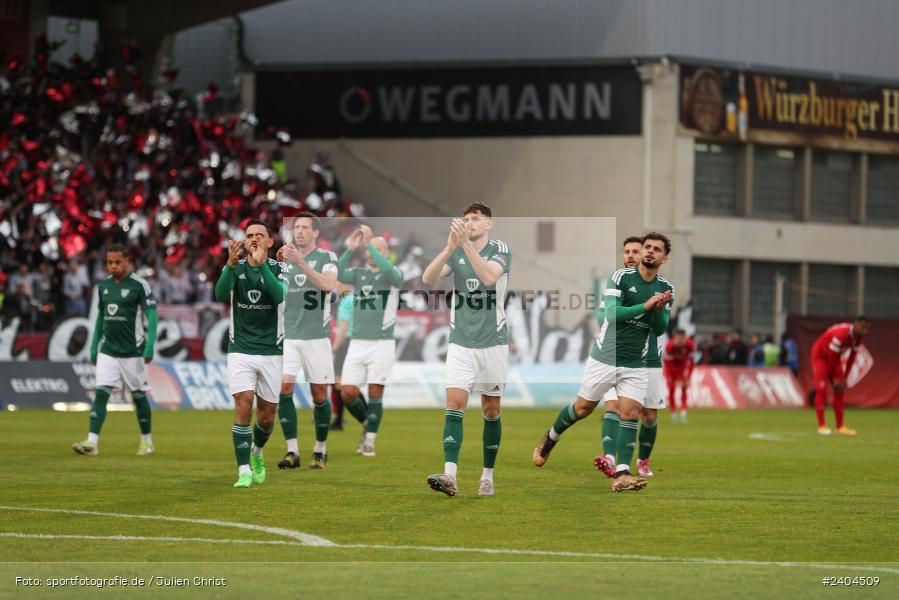 AKON Arena, Würzburg, 20.04.2024, sport, action, BFV, Fussball, April 2024, 30. Spieltag, Regionalliga Bayern, 1. FC Schweinfurt 1905, FC Würzburger Kickers - Bild-ID: 2404509